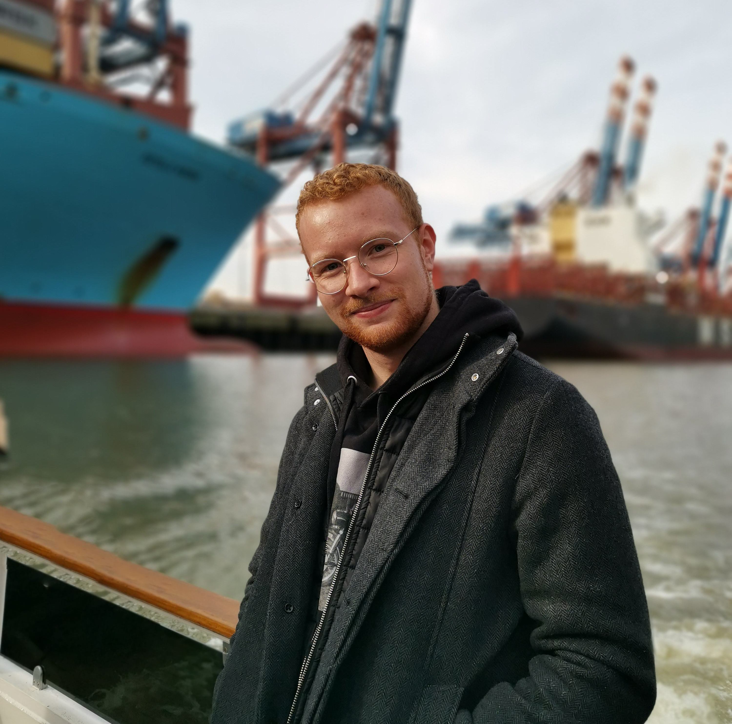 Hamburg-Boot_Lukas-Hellmiß